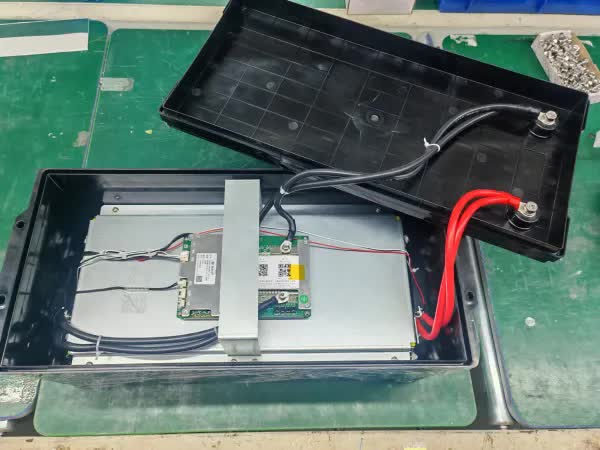 NZ Logical 200AH 4×4 LiFePO4 Lithium Battery